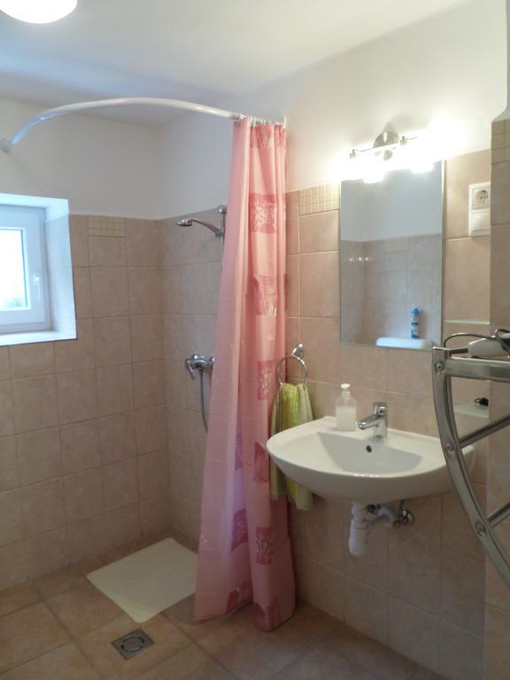 Szabadido Vendeghaz Apartment Révfülöp Exterior foto