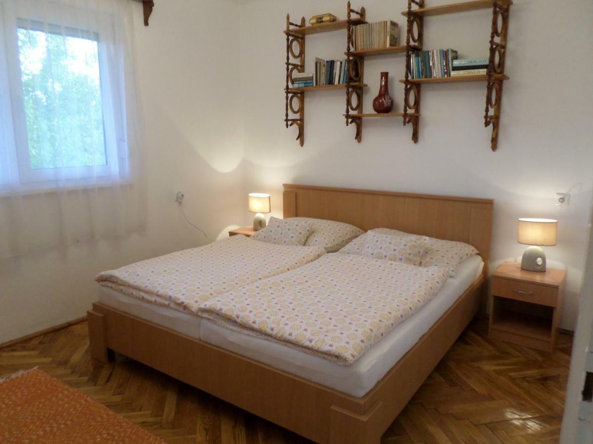 Szabadido Vendeghaz Apartment Révfülöp Exterior foto